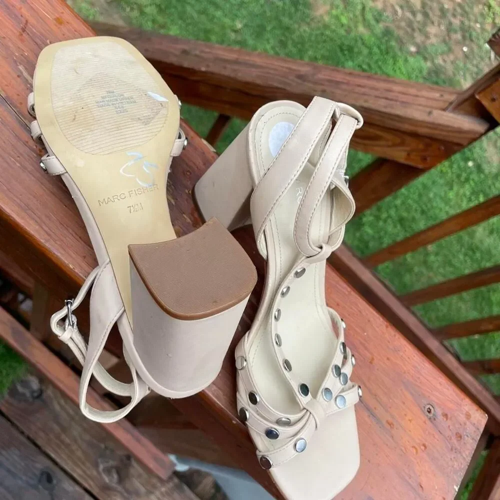 Marc Fisher Women's 7.5 Nude Block Sandals w/ Studs